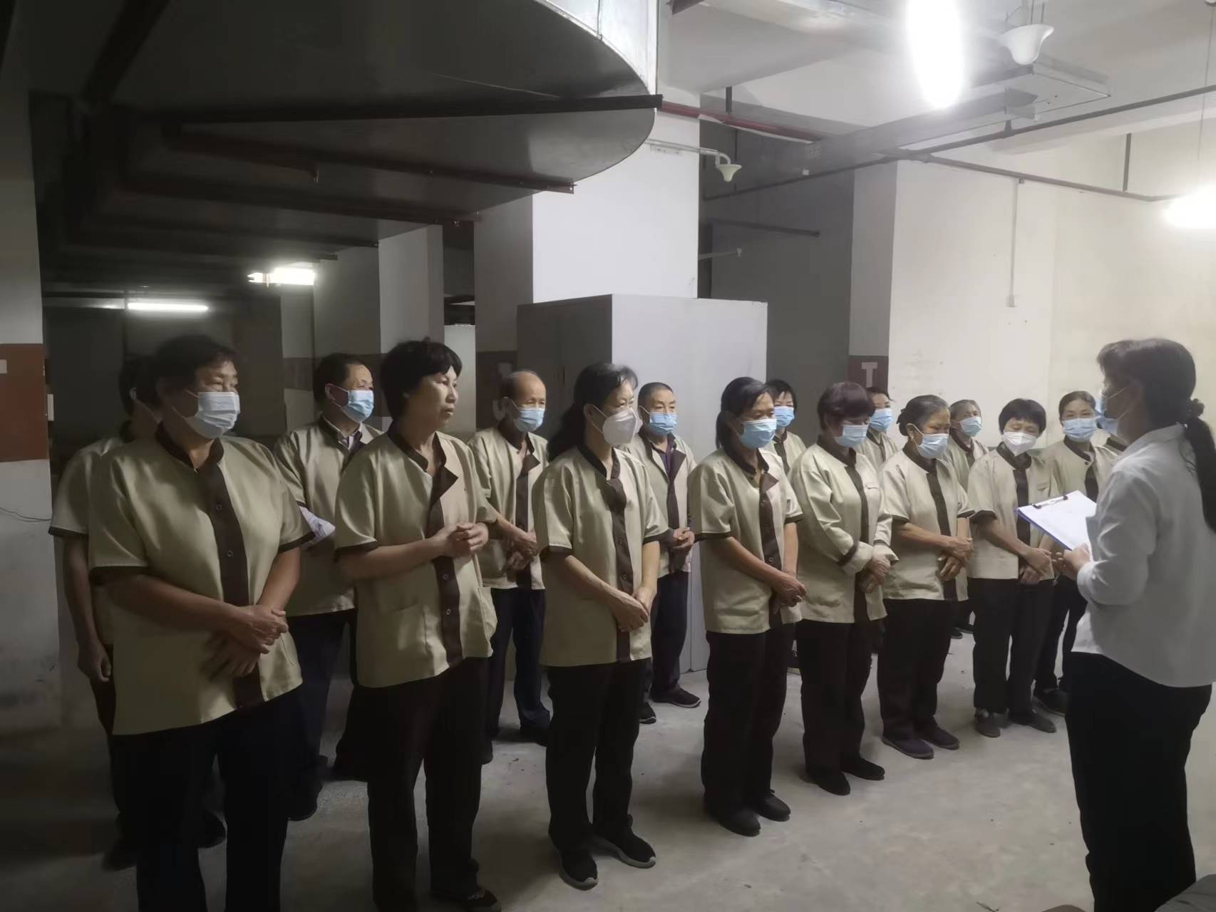 如何找到合適的清潔服務(wù)公司？